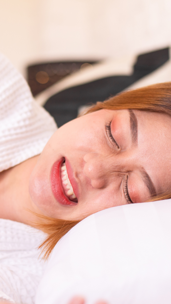 Teeth grinding treatment at It’s Me and You Clinic in London, Kingston upon Thames and Surrey – Botox injections for jaw clenching, bruxism relief and TMJ symptom reduction.