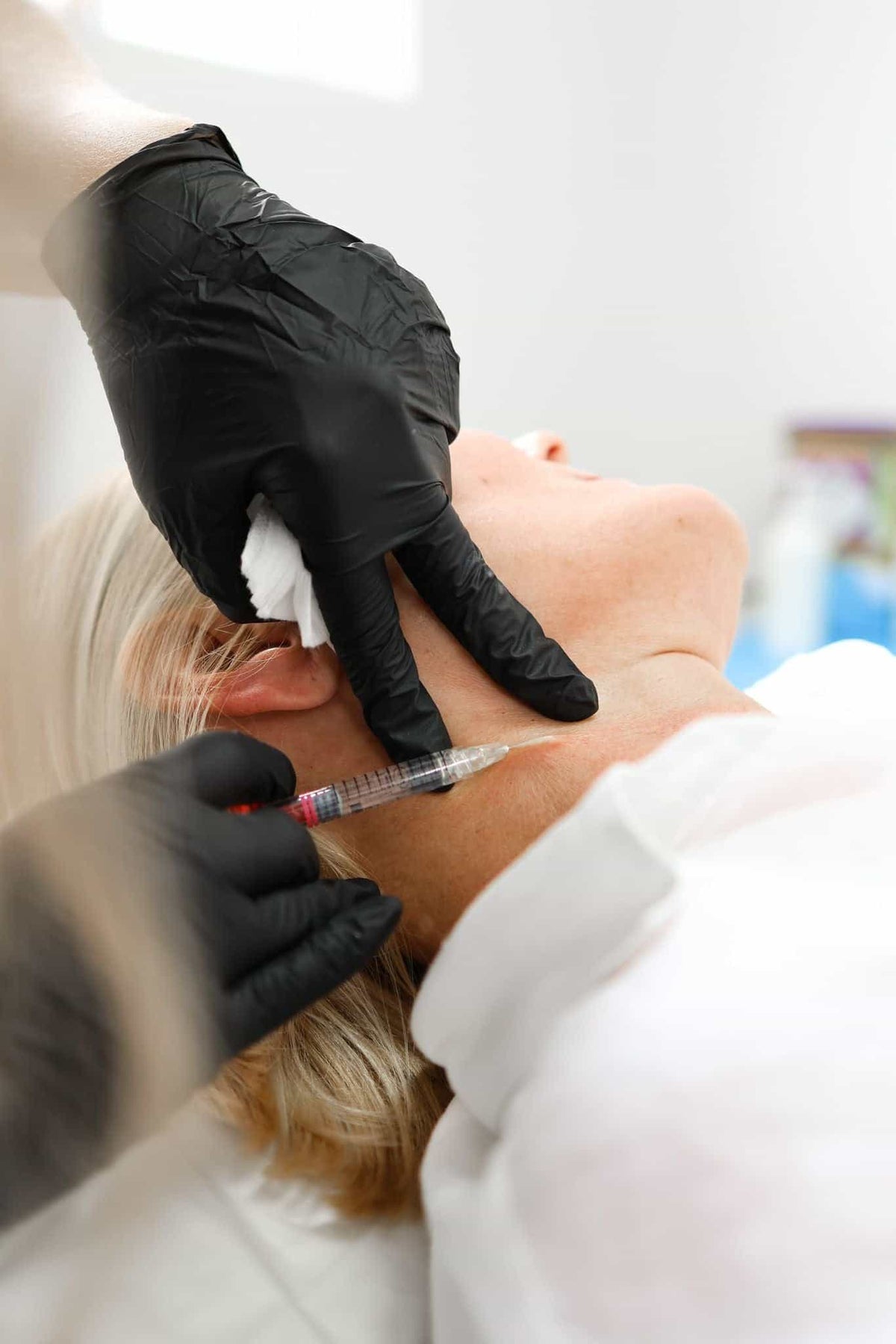 Neck Filler vs Nefertiti Lift In London: Which Neck Rejuvenation Treatment Is Best For You?