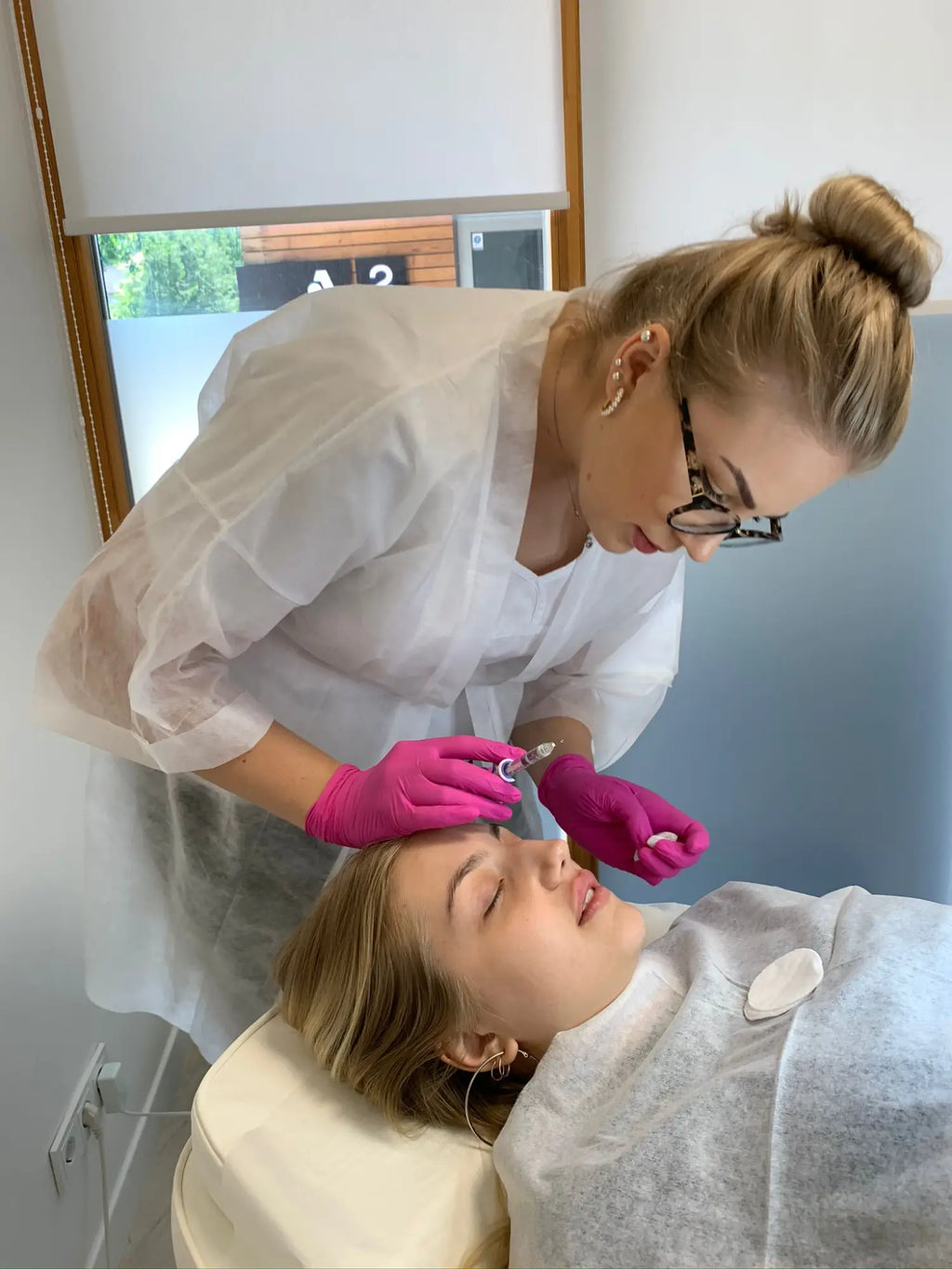 How Long Does A Lip Filler Treatment Take?