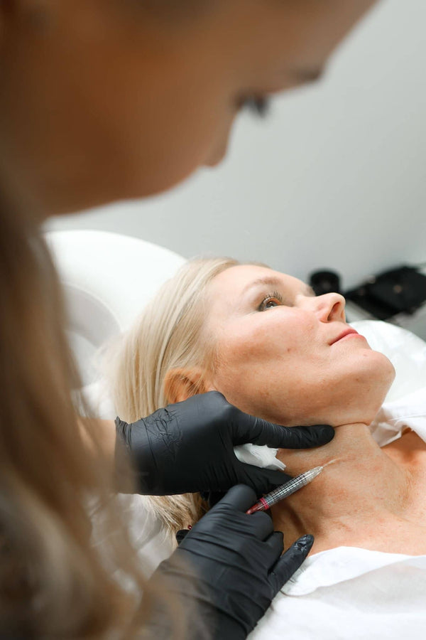 Filler treatment for neck lines – before and after at It’s Me & You Clinic Kingston upon Thames, Surrey, London